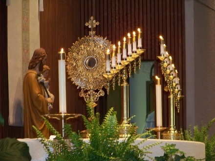 Eucharistic Adoration - Holy Family Catholic Church, Ashland, Ky